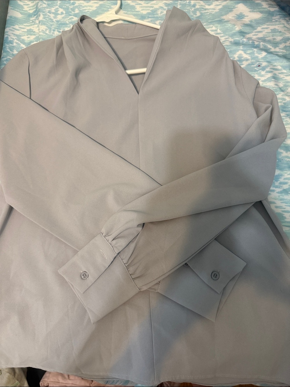 Light Gray V-Neck Long Sleeve Blouse